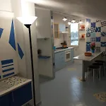 Ida S *
